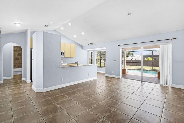 2442 EMBERS PARKWAY W, Cape Coral, FL 33993