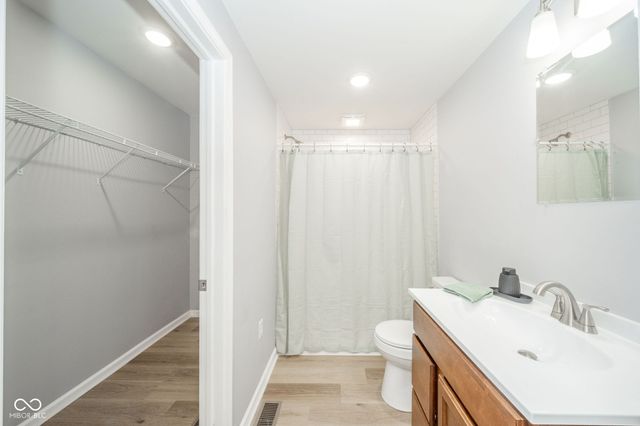 305 W Monroe Street, Alexandria, IN 46001