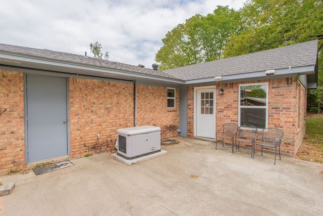 216 Treetop Lane, Hideaway, TX 75771