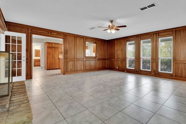 216 Treetop Lane, Hideaway, TX 75771