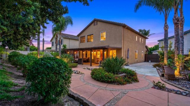 27691 Sonora Circle, Temecula, CA 92591