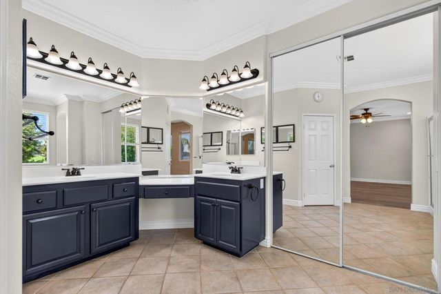 27691 Sonora Circle, Temecula, CA 92591
