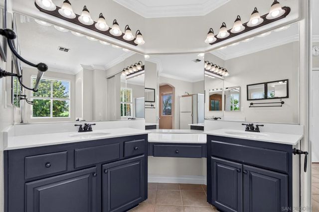 27691 Sonora Circle, Temecula, CA 92591