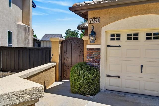 27691 Sonora Circle, Temecula, CA 92591