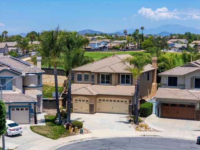 27691 Sonora Circle, Temecula, CA 92591