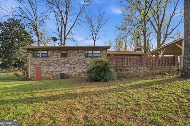 41 Summit Drive SE, Lindale, GA 30147