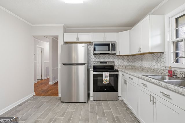 41 Summit Drive SE, Lindale, GA 30147