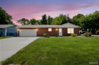 1310 27th Street, Highland, IL 62249