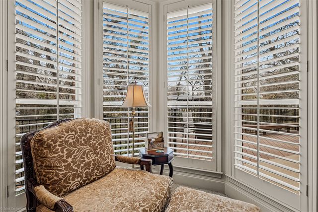 602 Creekbend Drive, Mesquite, TX 75149