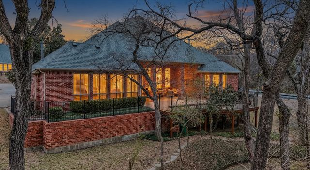 602 Creekbend Drive, Mesquite, TX 75149