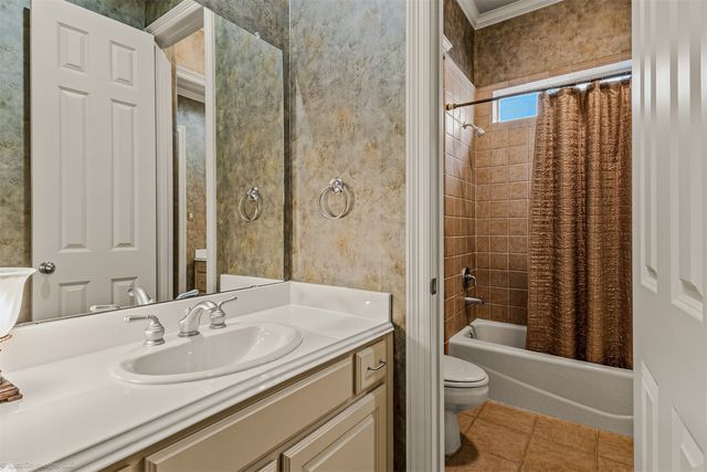 602 Creekbend Drive, Mesquite, TX 75149