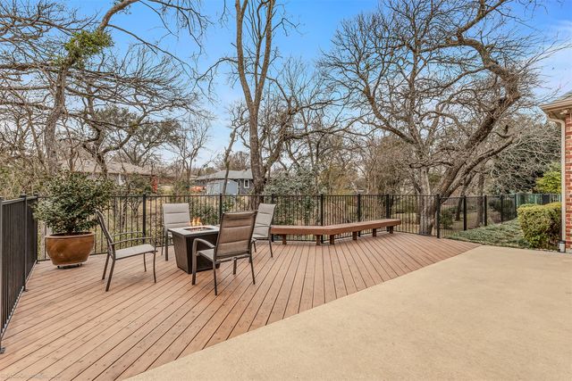 602 Creekbend Drive, Mesquite, TX 75149