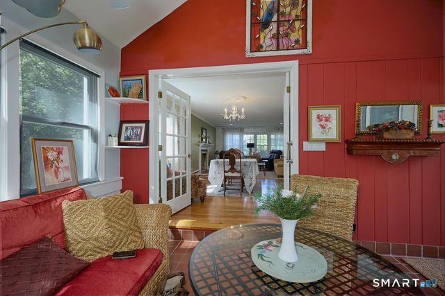 32 Lincoln Lane, Ridgefield, CT 06877
