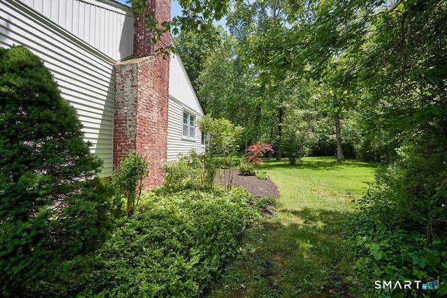 32 Lincoln Lane, Ridgefield, CT 06877