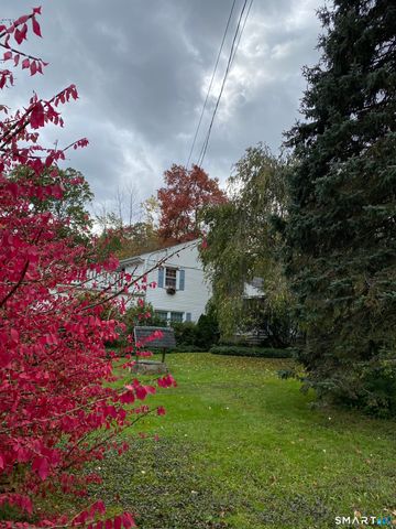 32 Lincoln Lane, Ridgefield, CT 06877