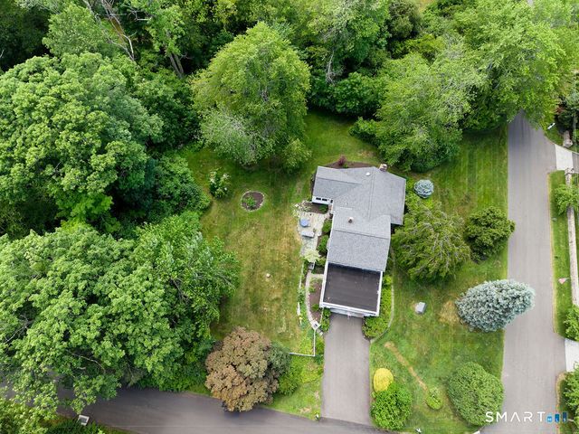 32 Lincoln Lane, Ridgefield, CT 06877