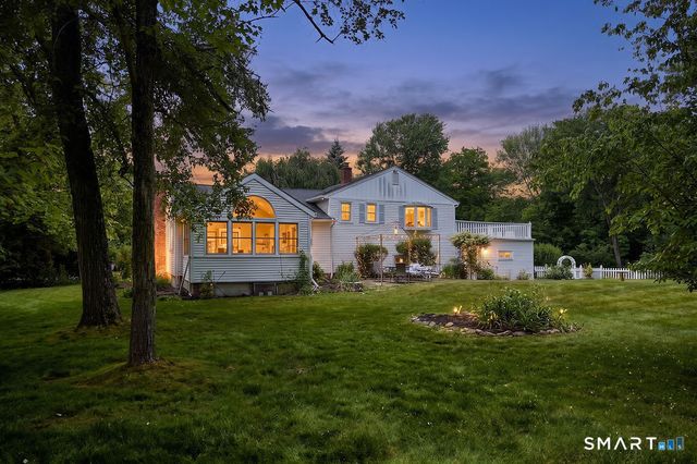 32 Lincoln Lane, Ridgefield, CT 06877