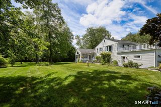 32 Lincoln Lane, Ridgefield, CT 06877