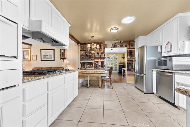 26704 Cornell St, Hemet, CA 92544