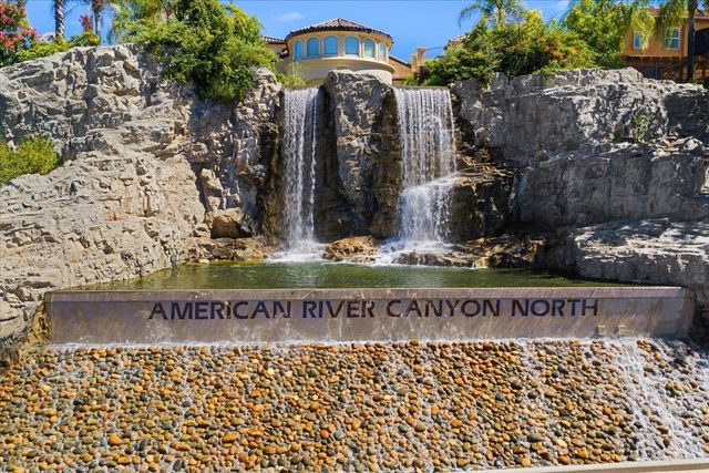136 tomlinson Dr, Folsom, CA 95630