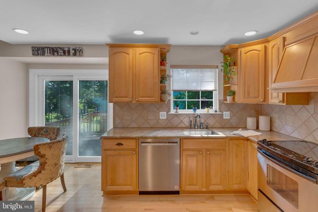 202 WOODSPRING CIRCLE, Doylestown, PA 18901