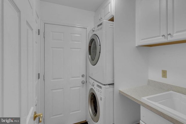 202 WOODSPRING CIRCLE, Doylestown, PA 18901