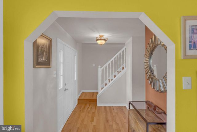202 WOODSPRING CIRCLE, Doylestown, PA 18901