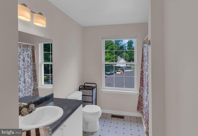 202 WOODSPRING CIRCLE, Doylestown, PA 18901