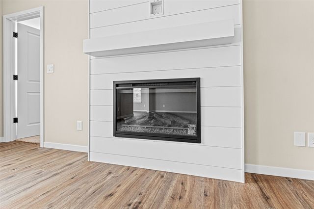 1240 Priscilla Court, North Liberty, IA 52317