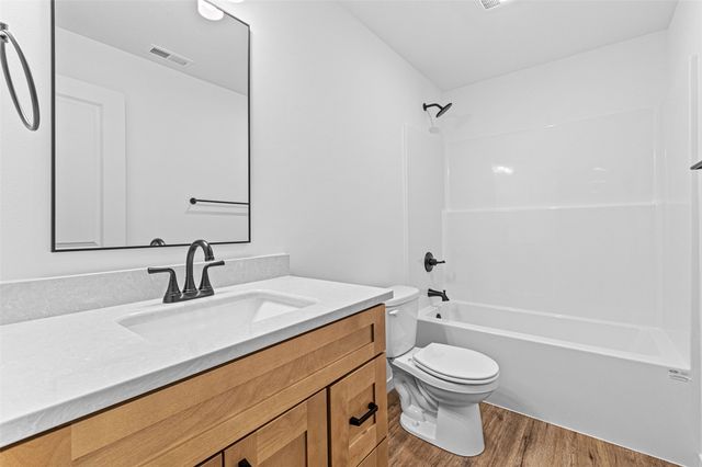 1240 Priscilla Court, North Liberty, IA 52317