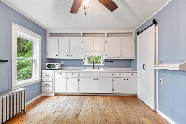 13 Windmill Hill Rd, Groton, MA 01450