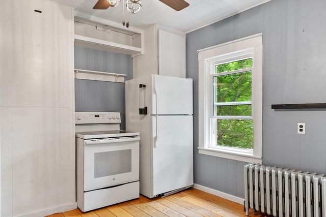 13 Windmill Hill Rd, Groton, MA 01450