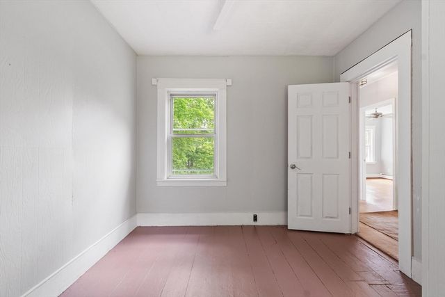 13 Windmill Hill Rd, Groton, MA 01450