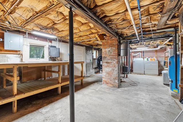 13 Windmill Hill Rd, Groton, MA 01450