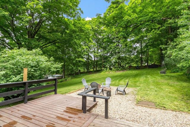 13 Windmill Hill Rd, Groton, MA 01450