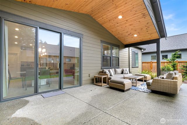 1384 Fernwood Lane, Ferndale, WA 98248