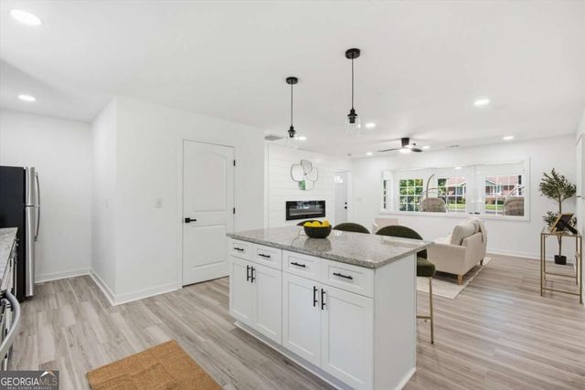 2104 Cascade Road SW, Atlanta, GA 30311