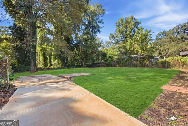 2104 Cascade Road SW, Atlanta, GA 30311