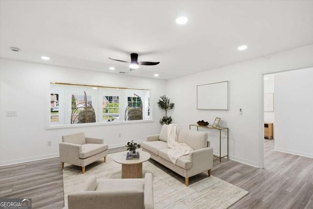 2104 Cascade Road SW, Atlanta, GA 30311