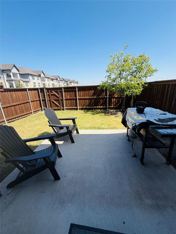 1364 HILL COUNTRY Place, Celina, TX 75009