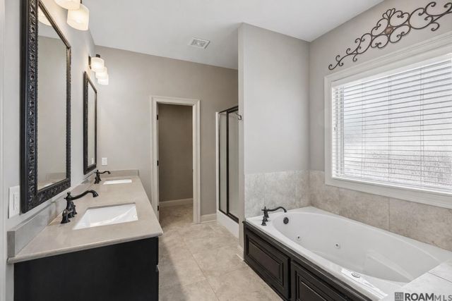 16995 Bentons Ferry Ave, Greenwell Springs, LA 70739