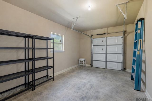 16995 Bentons Ferry Ave, Greenwell Springs, LA 70739