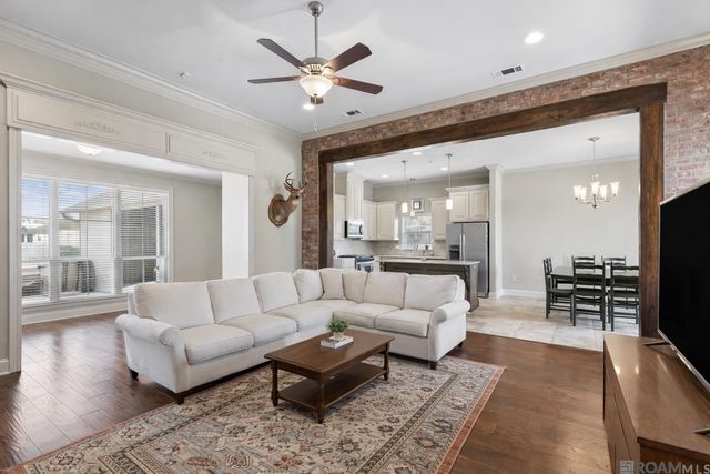 16995 Bentons Ferry Ave, Greenwell Springs, LA 70739