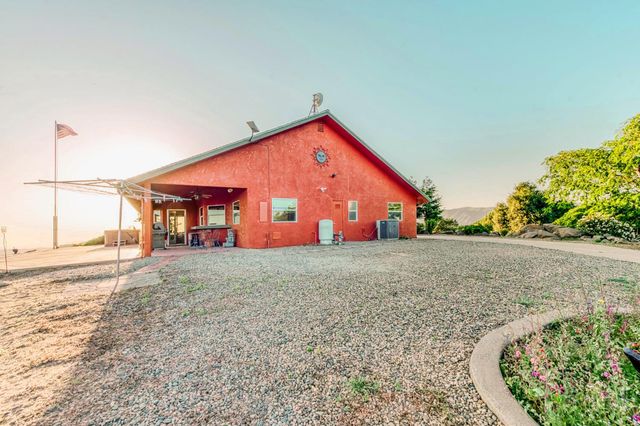 50806 Bramble Lane, Yokuts Valley, CA 93675