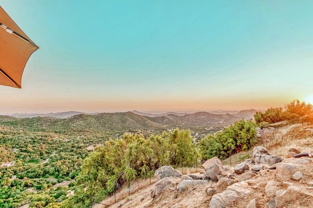 50806 Bramble Lane, Yokuts Valley, CA 93675