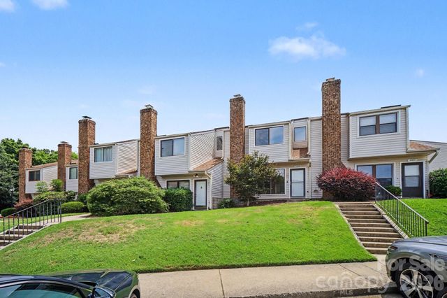 11009 Carmel Crossing Road, Charlotte, NC 28226