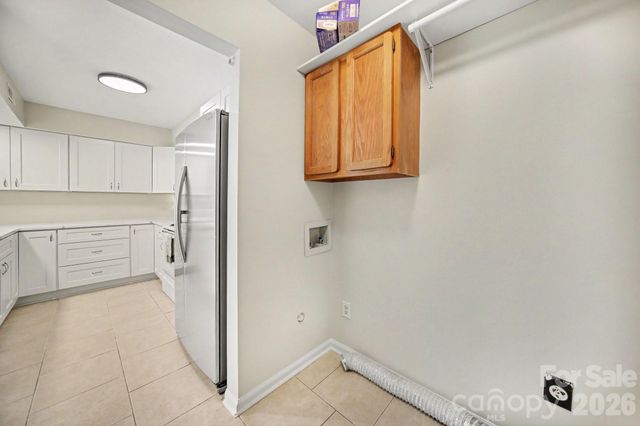 11009 Carmel Crossing Road, Charlotte, NC 28226