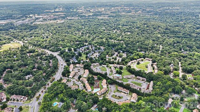 11009 Carmel Crossing Road, Charlotte, NC 28226