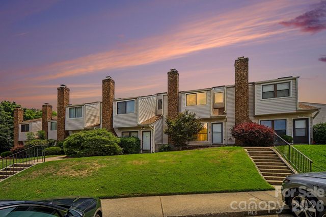 11009 Carmel Crossing Road, Charlotte, NC 28226