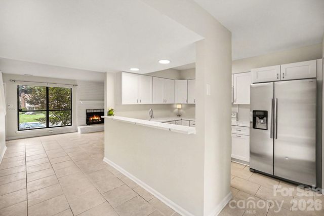 11009 Carmel Crossing Road, Charlotte, NC 28226